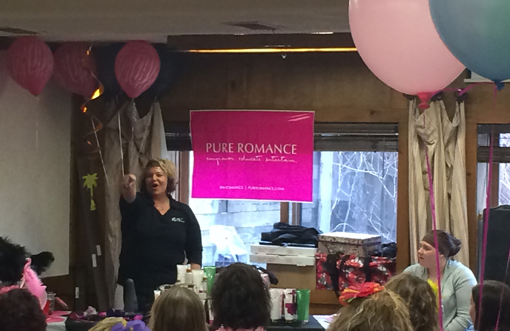 Speaker at a pure romance event